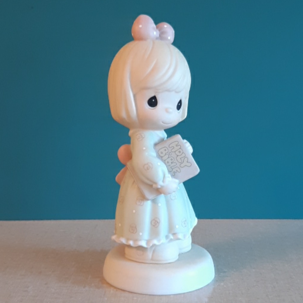 Precious Moments Figurine